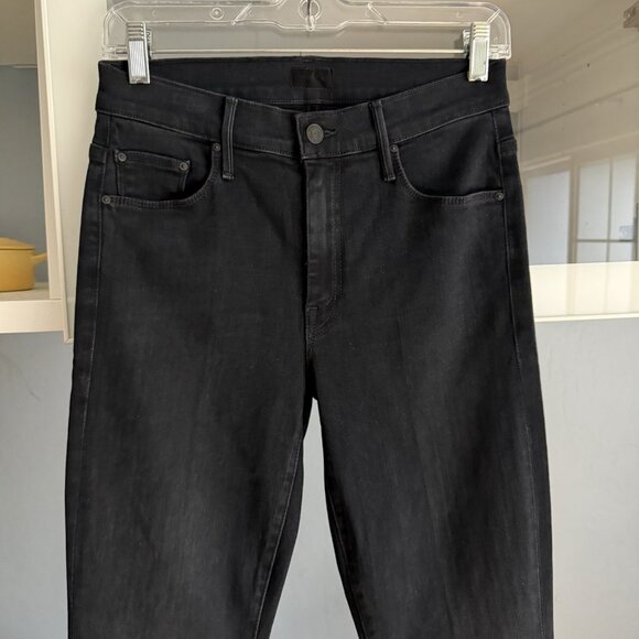 MOTHER The Weekender Jeans in Blackbird High Rise Flare - Picture 2 of 9